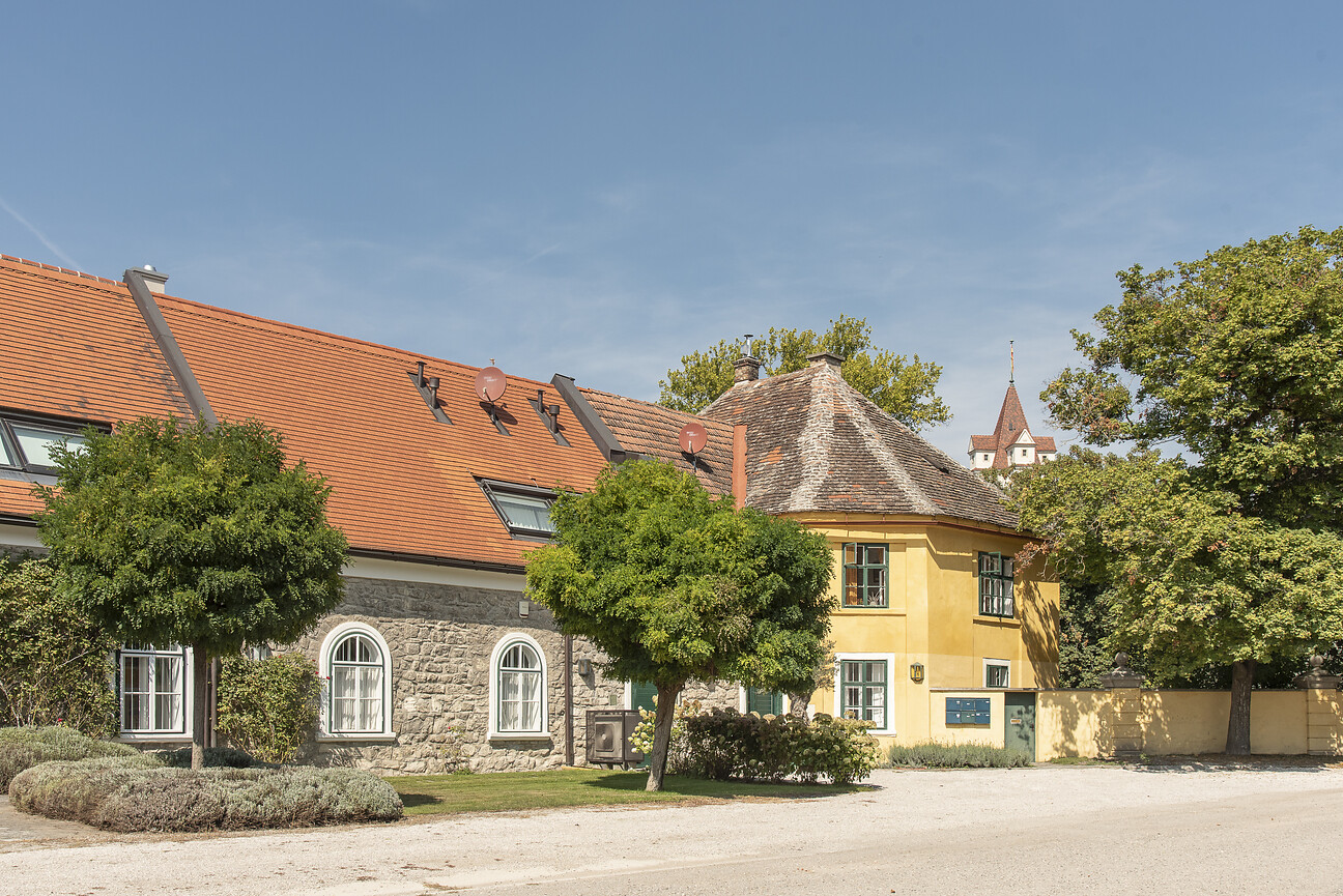 NATUR & TRADITION