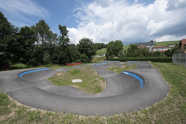 Pumptrack (1,3km entfernt)