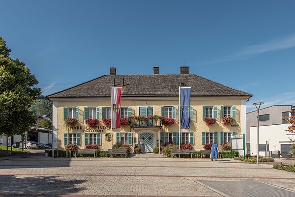 Gemeindeamt am Ortsplatz Altmünster