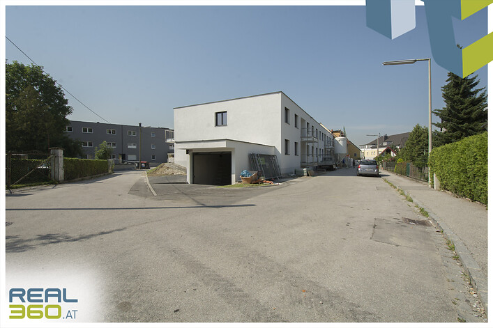 Tiefgaragenzufahrt